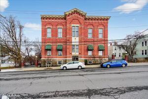 196 Morton Avenue Albany, NY 12202