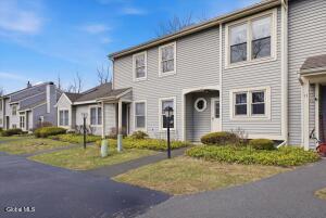 10 Minuteman Court Clifton Park, NY 12065