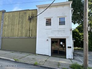 122 Broad Street Schuylerville, NY 12871