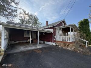 26 3rd Avenue Ticonderoga, NY 12883