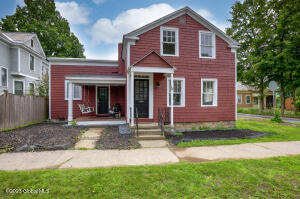 10 Marion Place Saratoga Springs, NY 12866