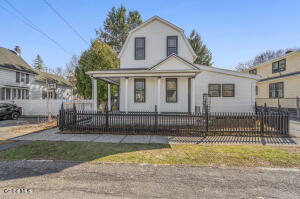 24 Craig Street Watervliet, NY 12189