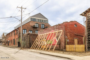 357 Columbia Street Hudson, NY 12534