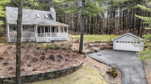 562 Fischer Road Kinderhook, NY 12106
