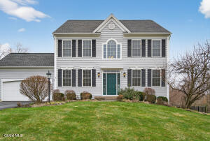 39 Outlook Dr S Mechanicville, NY 12118