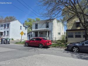 131 W Bridge Street Saugerties, NY 12477