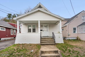 222 Edward Street Schenectady, NY 12304