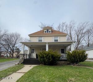 10 4th Street Amsterdam, NY 12010