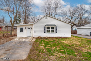 149 Larrabee Road Schenectady, NY 12302