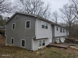 627 Englemore Road Clifton Park, NY 12065