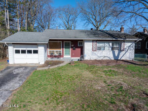 52 Hawthorne Avenue Albany, NY 12203