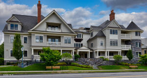 46 Union Avenue Saratoga Springs, NY 12866