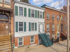 321 Washington Avenue Albany, NY 12206