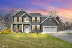 112 Diamond Place Schenectady, NY 12306