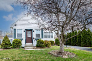 66 New Turnpike Road Troy, NY 12182