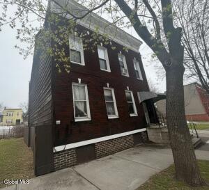 135 Broad Street Albany, NY 12202
