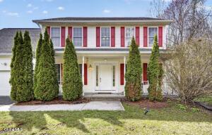 6 Chelsea Court Schaghticoke, NY 12182