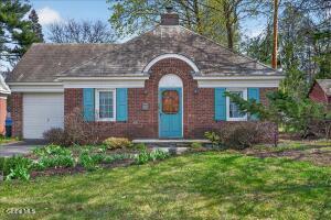 189 Milner Avenue Albany, NY 12208