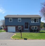 11 Village Park Drive Colonie, NY 12205