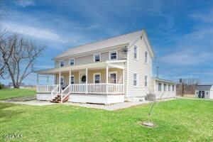 344 Fortsville Road Gansevoort, NY 12831