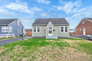 3 Brigadier Street Albany, NY 12205