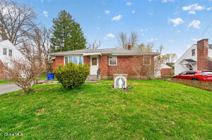 19 Pleasantview Avenue Albany, NY 12203