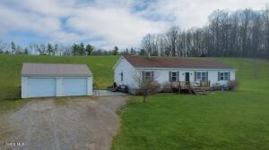 760 Oswegatchie Road Palatine, NY 13428