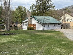 3320 Travis Pt Way Kattskill Bay, NY 12844