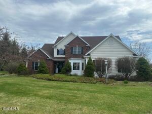 5 Avallon Way Altamont, NY 12009