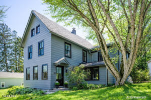 28 Hudson Street Kinderhook, NY 12106