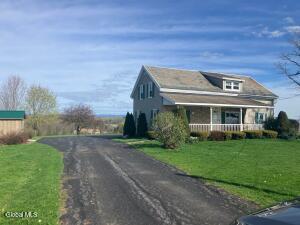 178 Youngs Corners Road Amsterdam, NY 12010