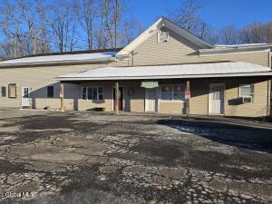 9488 Route 32 Freehold, NY 12431