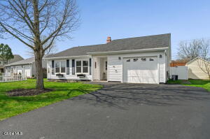 3 Willowbrook Lane Cohoes, NY 12047