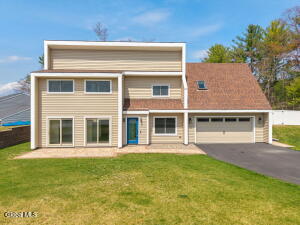 1412 Rocco Drive Schenectady, NY 12303