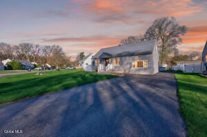 1038 Dudley Road Schenectady, NY 12303