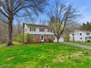 98 W Saint Stephens Lane Glenville, NY 12302