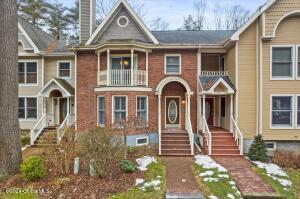 19 Sarazen Street Saratoga Springs, NY 12866