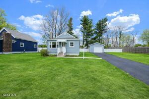 153 Dahlia Street Schenectady, NY 12306