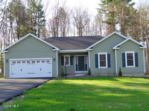 9 Karl Farm Road Averill Park, NY 12018