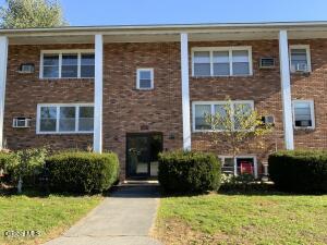 15 Ashdown Road Ballston Lake, NY 12019