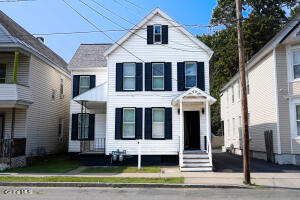 21 Grove Place Schenectady, NY 12307