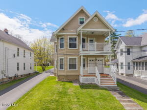 28 Pleasant Street Voorheesville, NY 12186
