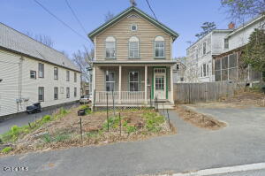 21 Lansing Avenue Troy, NY 12180