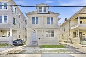 21 Hawk Street Schenectady, NY 12307