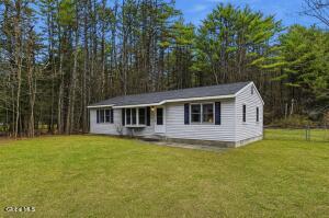 861 Lake Avenue Lake Luzerne, NY 12846