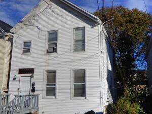 2204 14th Street Troy, NY 12180