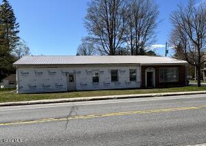 14 S Park Street Cambridge, NY 12816