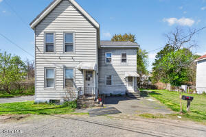 28 Mohawk Avenue Waterford, NY 12188
