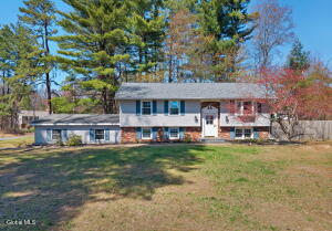 36 Evergreen Avenue Clifton Park, NY 12065
