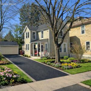 17 Van Dorn Street Saratoga Springs, NY 12866